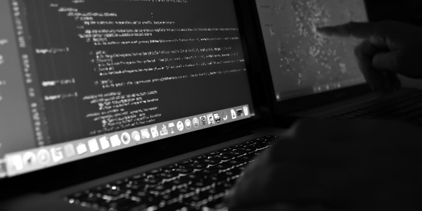 Delitos Informáticos Priego · Espionaje / Hacking / Daños informáticos